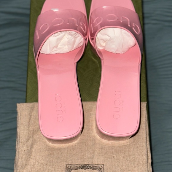 Gucci Rubber Logo Womens Platform Slide Sandals Size 38 (US 8) - Picture 3 of 9